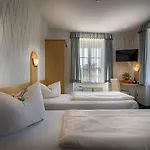 Regina Hotel