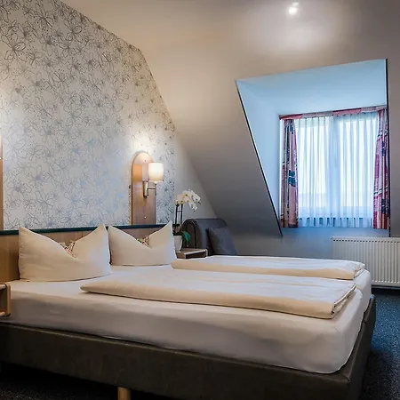 Hotel Regina 3*